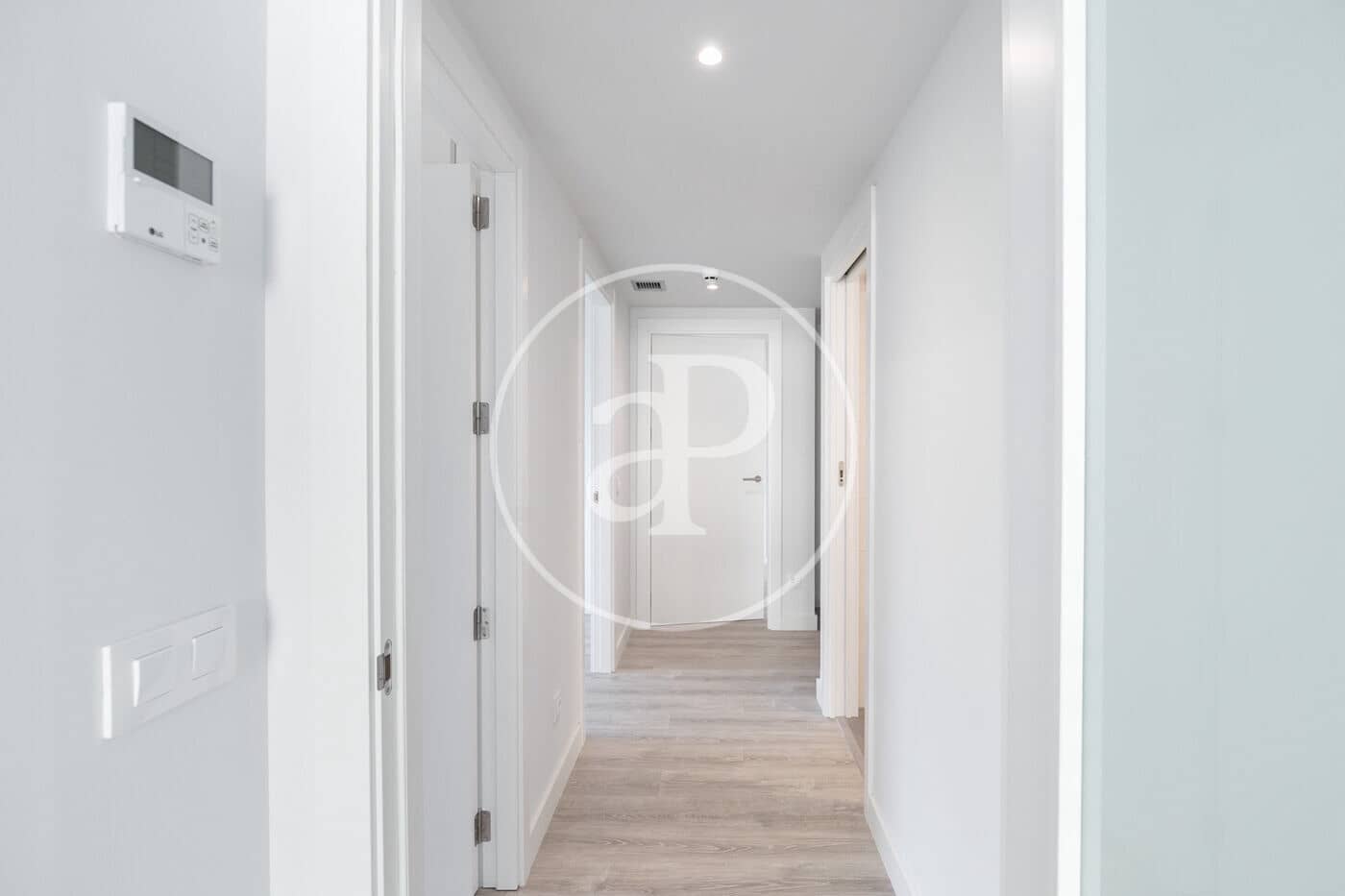 3 sypialnia Apartament do wynajęcia w L'Hospitalet de Llobregat z basenem - 1 870 € (Ref: 9414078)