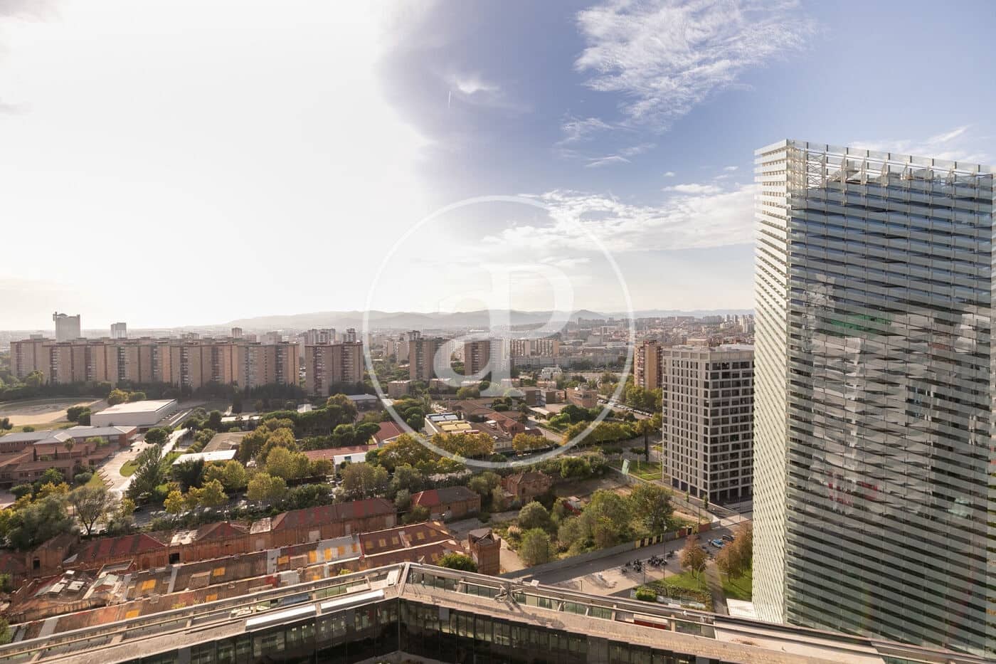 3 sypialnia Apartament do wynajęcia w L'Hospitalet de Llobregat z basenem - 1 870 € (Ref: 9414078)