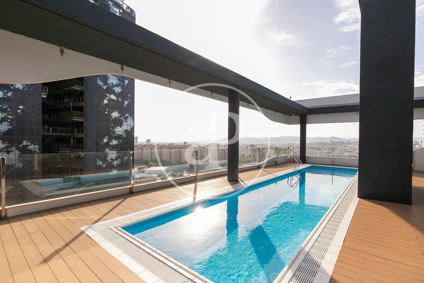 3 sypialnia Apartament do wynajęcia w L'Hospitalet de Llobregat z basenem - 1 870 € (Ref: 9414078)