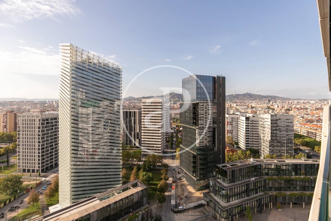 3 sypialnia Apartament do wynajęcia w L'Hospitalet de Llobregat z basenem - 1 870 € (Ref: 9414078)