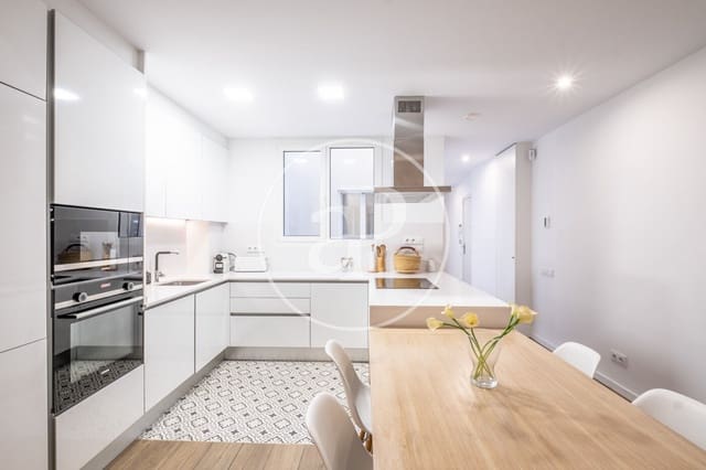 2 bedroom Apartment for rent in La Vila de Gràcia, Barcelona city - € 2,150 (Ref: 9414080)