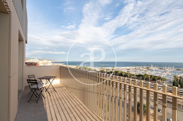 3 quarto Apartamento para arrendar em Mataró com piscina - 2 100 € (Ref: 9415902)