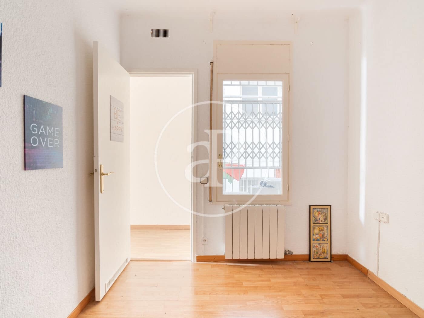 4 sovrum Lägenhet till salu i Barcelona stad - 460 000 € (Ref: 9415904)