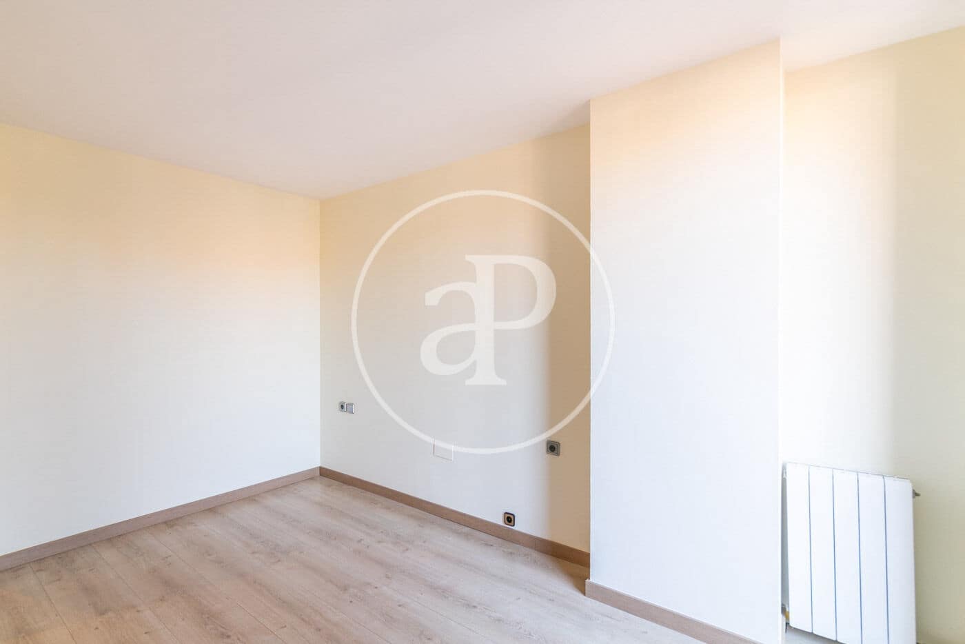 4 bedroom Penthouse for rent in Barcelona city - € 3,785 (Ref: 9415905)