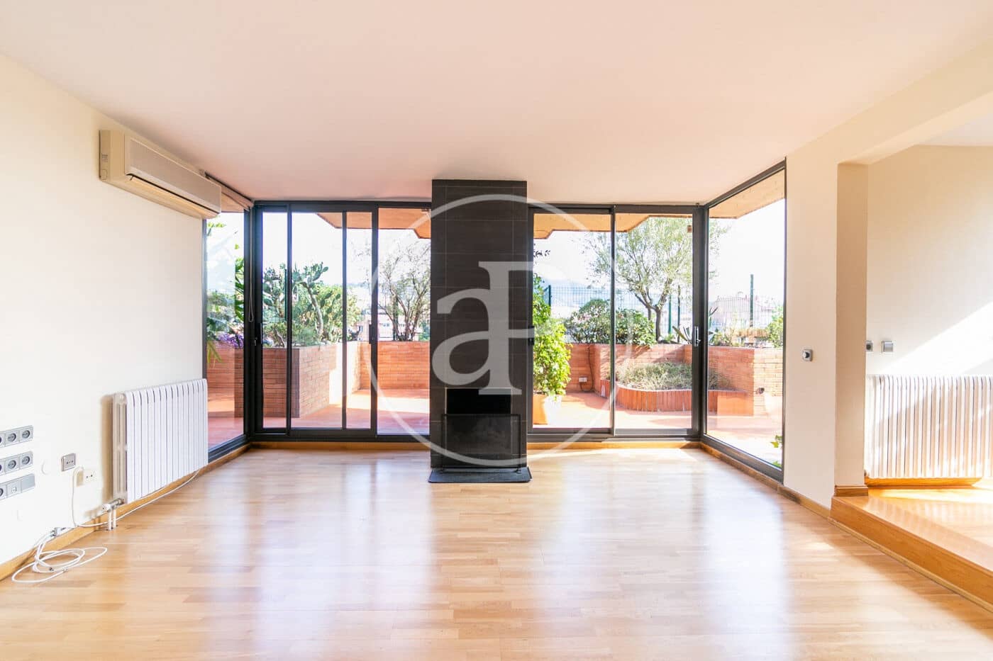4 bedroom Penthouse for rent in Barcelona city - € 3,785 (Ref: 9415905)