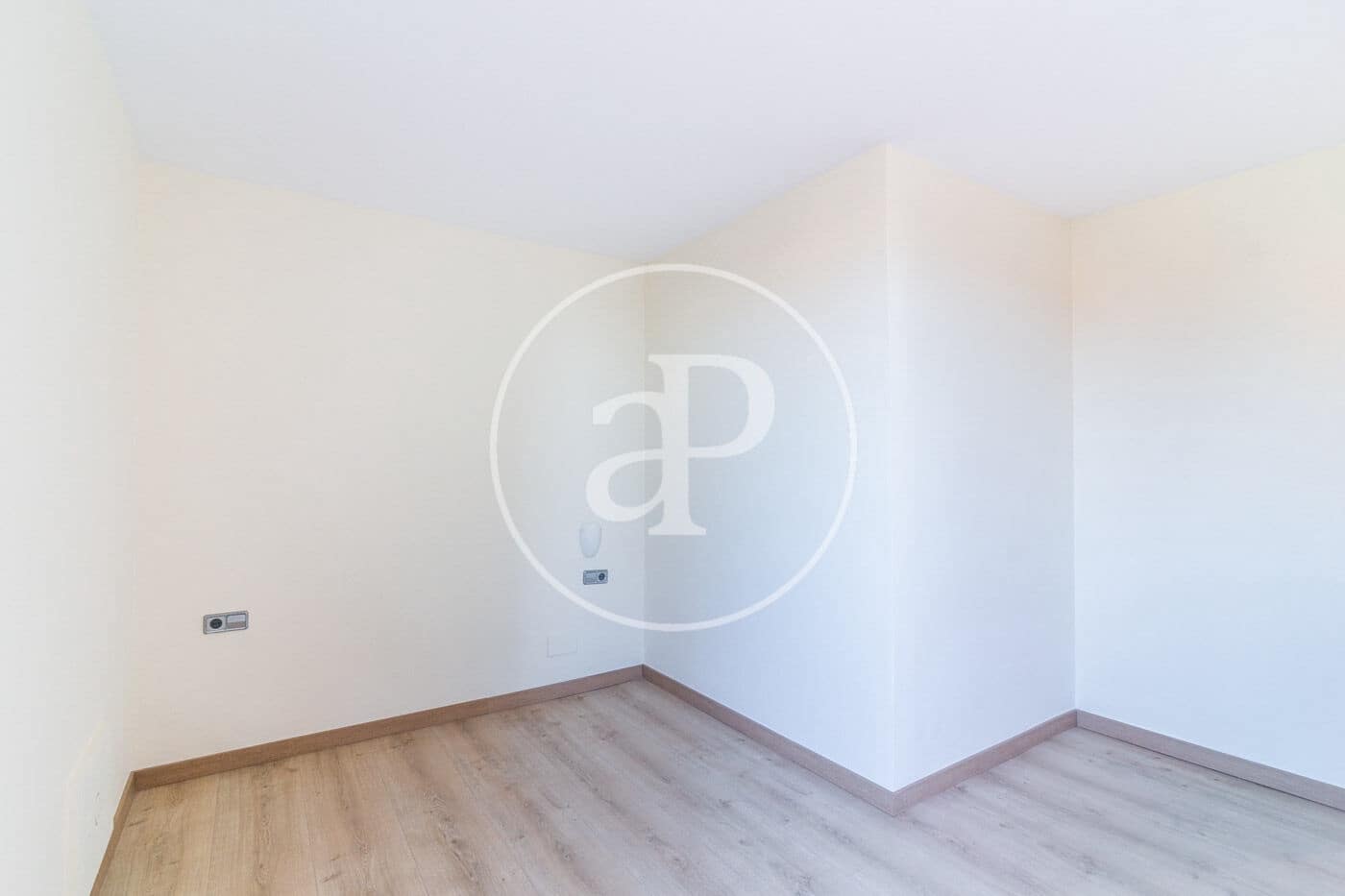 4 bedroom Penthouse for rent in Barcelona city - € 3,785 (Ref: 9415905)