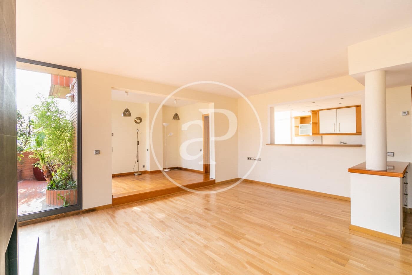 4 bedroom Penthouse for rent in Barcelona city - € 3,785 (Ref: 9415905)