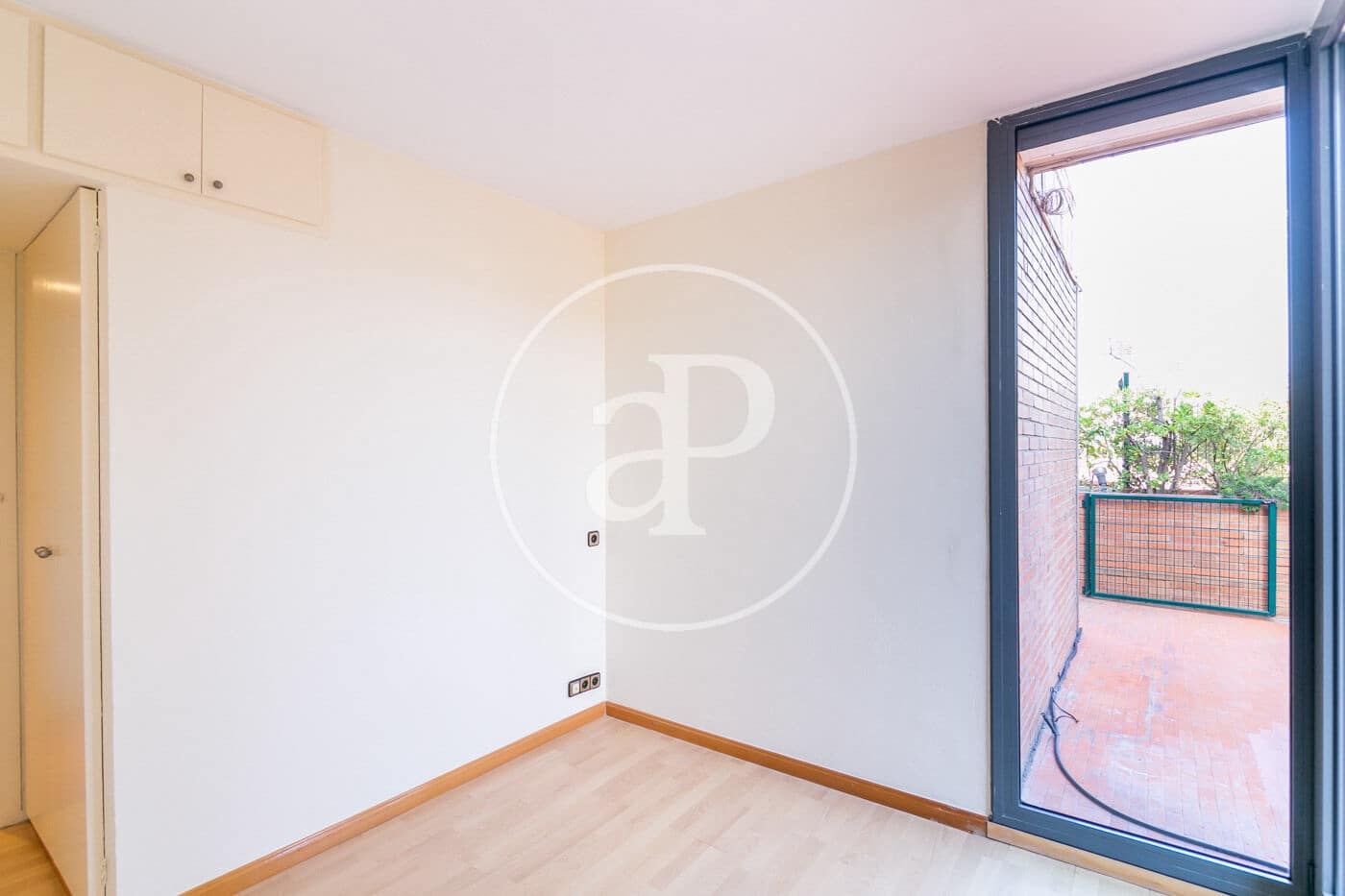 4 bedroom Penthouse for rent in Barcelona city - € 3,785 (Ref: 9415905)