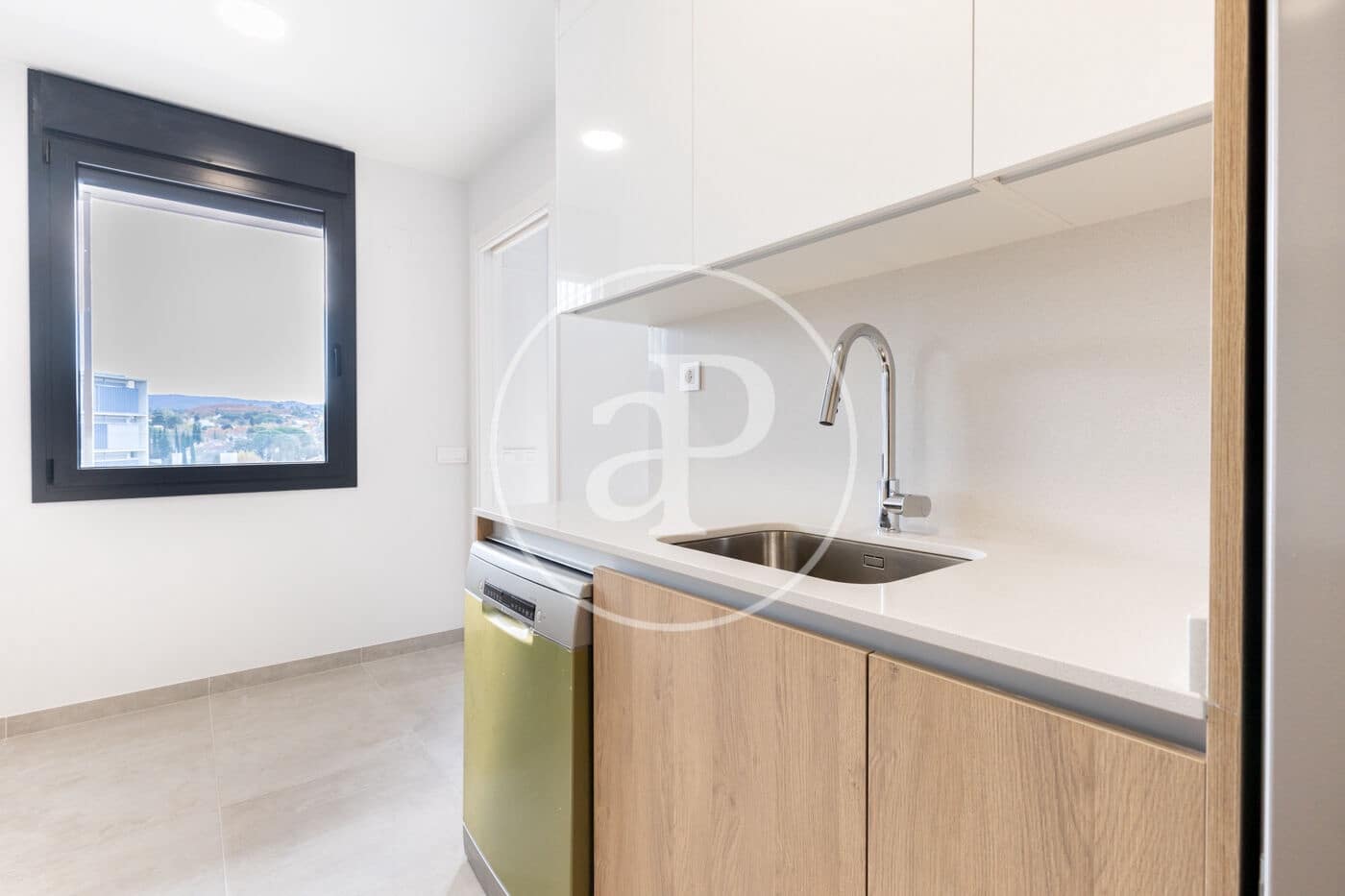 2 bedroom Apartment for rent in Mira-Sol - € 2,250 (Ref: 9419731)