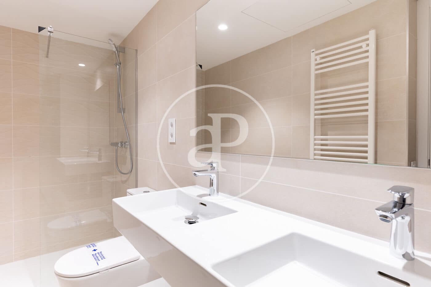 2 bedroom Apartment for rent in Mira-Sol - € 2,250 (Ref: 9419731)