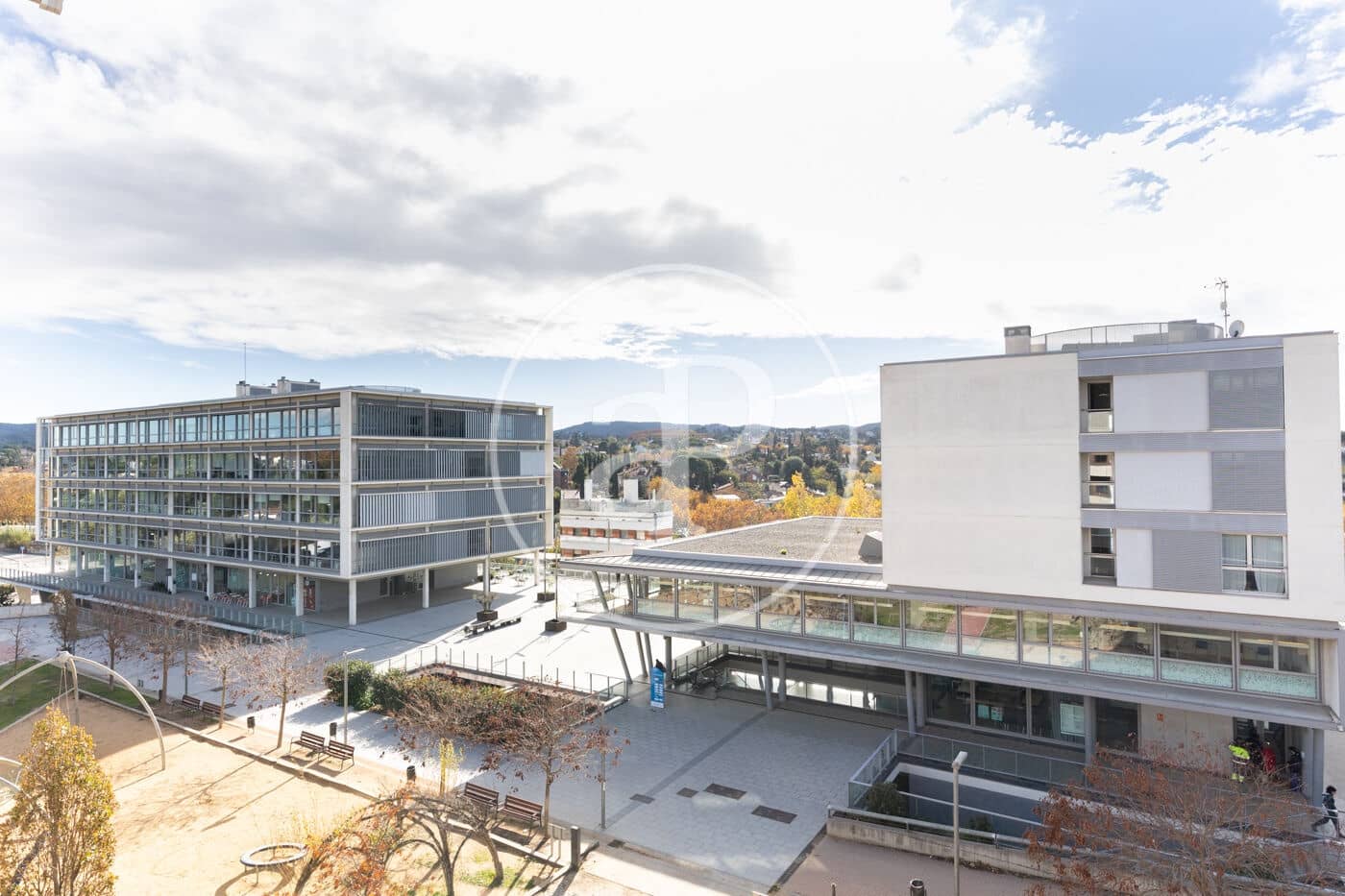 2 bedroom Apartment for rent in Mira-Sol - € 2,250 (Ref: 9419731)