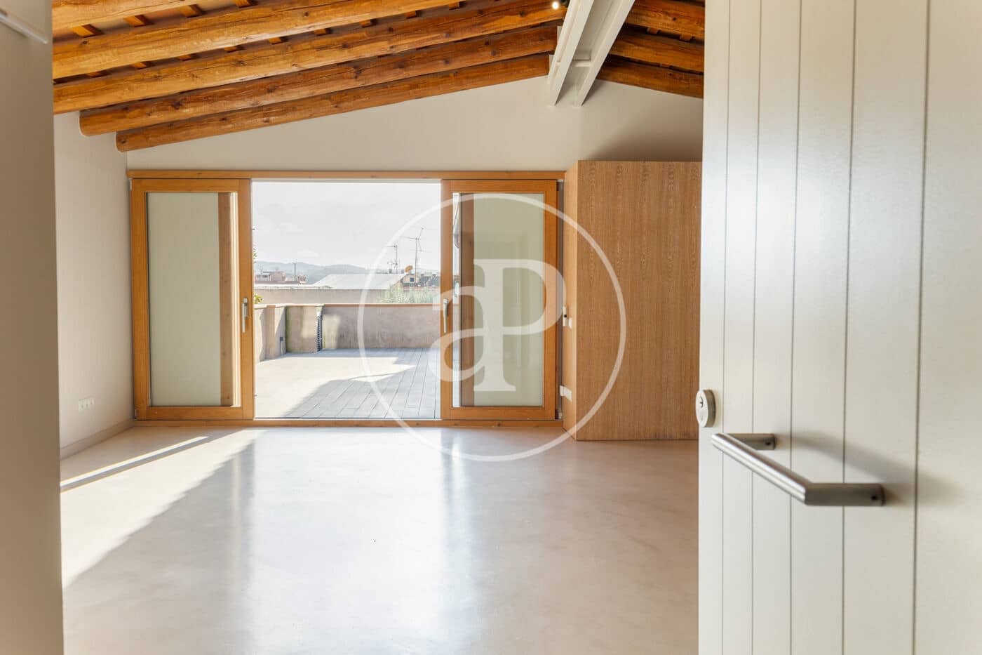 2 bedroom Apartment for rent in Sant Cugat del Valles - € 1,886 (Ref: 9419733)