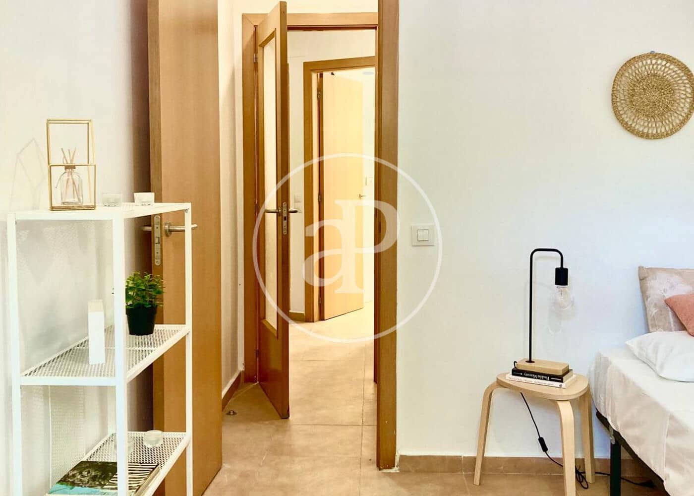 2 bedroom Apartment for rent in Rubi - € 1,200 (Ref: 9419734)