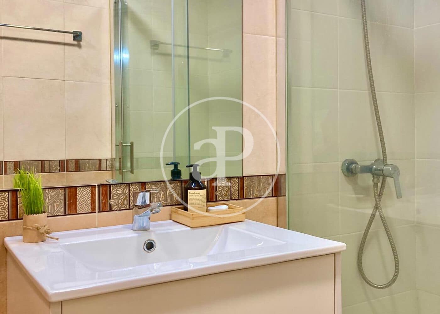 2 bedroom Apartment for rent in Rubi - € 1,200 (Ref: 9419734)