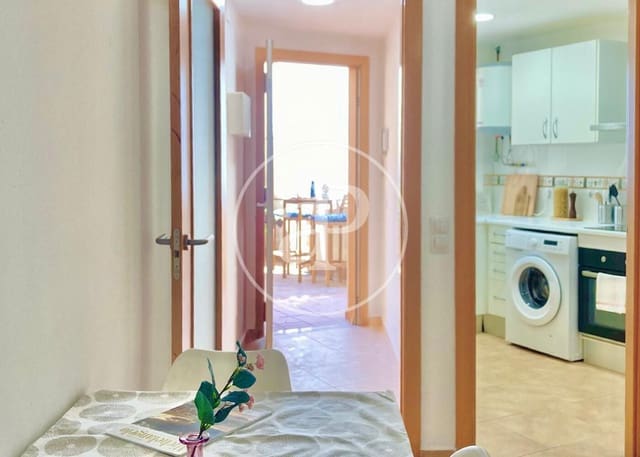 2 bedroom Apartment for rent in Rubí - € 1,200 (Ref: 9419734)