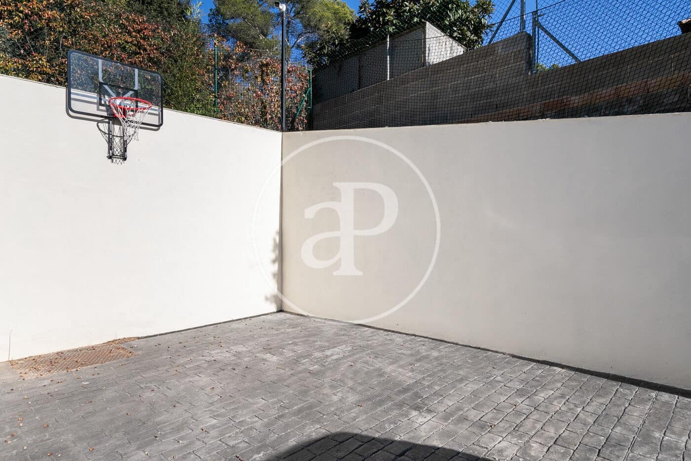 6 soverom Villa til salgs i Begues med svømmebasseng - € 1 350 000 (Ref: 9427193)