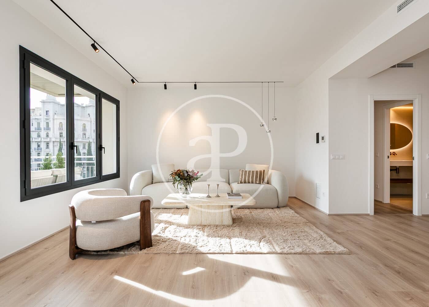 4 soveværelse Lejlighed til salg i Barcelona by - € 2.300.000 (Ref: 9431057)