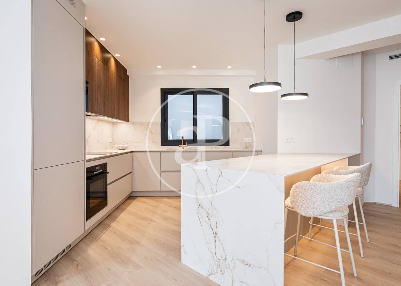 4 soveværelse Lejlighed til salg i Barcelona by - € 2.300.000 (Ref: 9431057)