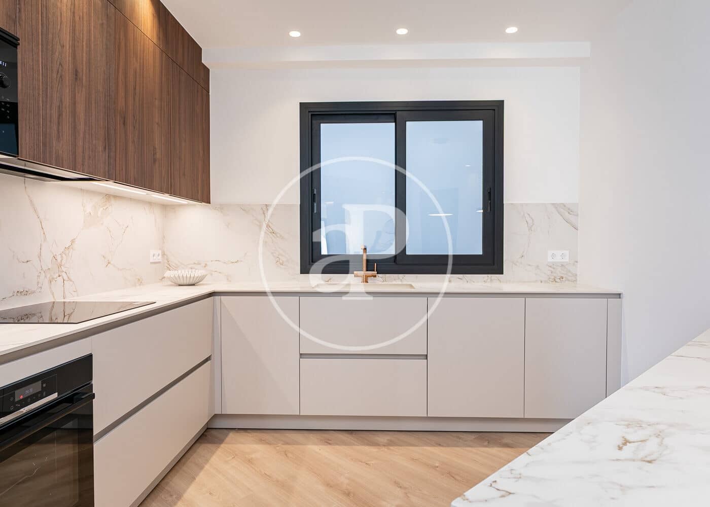 4 soveværelse Lejlighed til salg i Barcelona by - € 2.300.000 (Ref: 9431057)