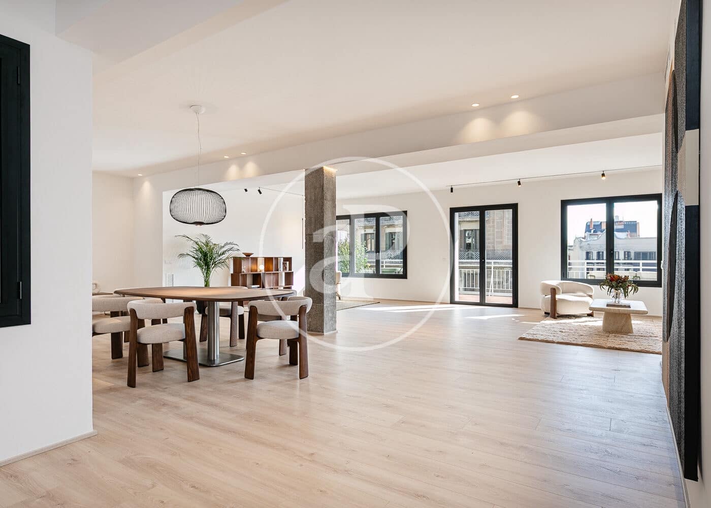 4 soveværelse Lejlighed til salg i Barcelona by - € 2.300.000 (Ref: 9431057)