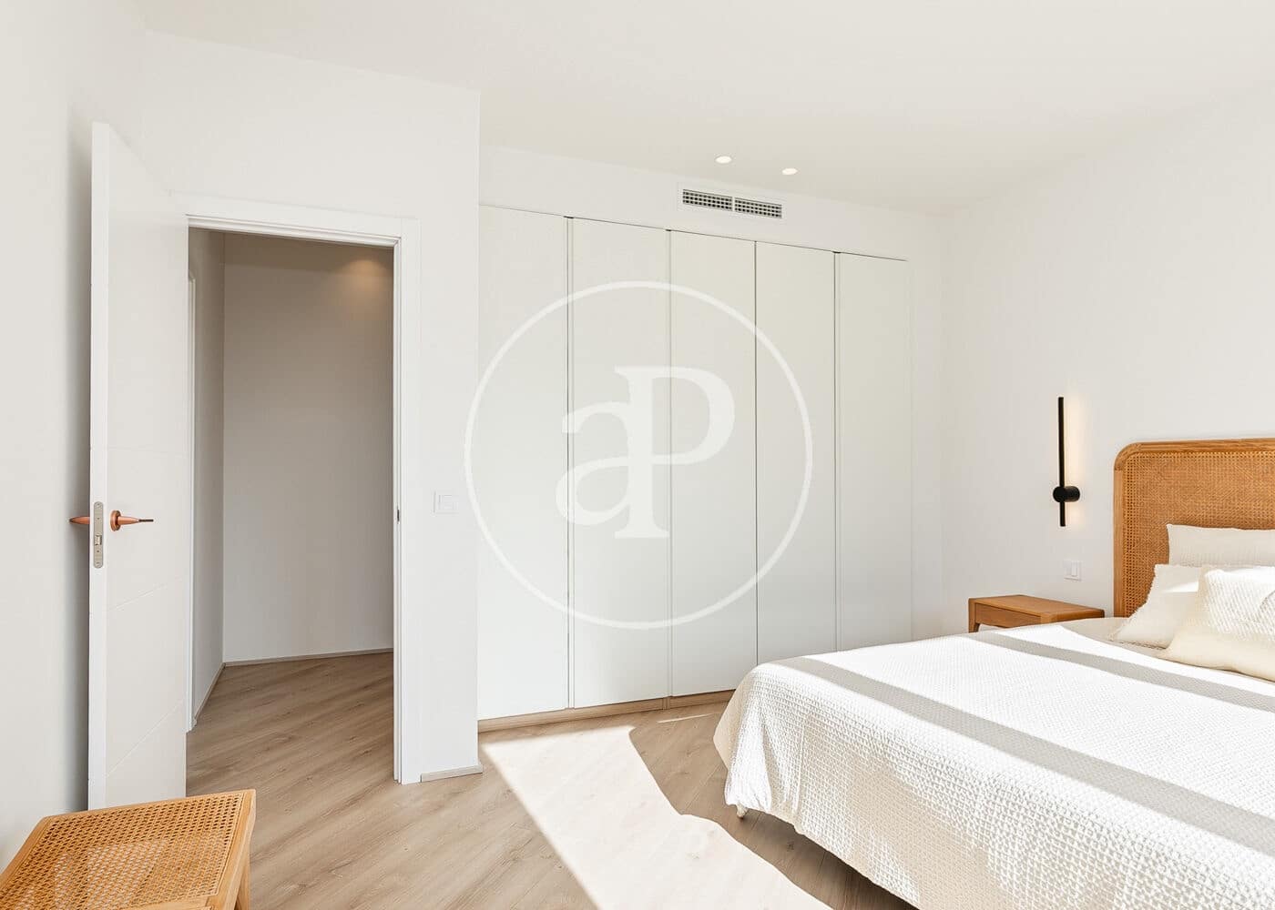 4 soveværelse Lejlighed til salg i Barcelona by - € 2.300.000 (Ref: 9431057)