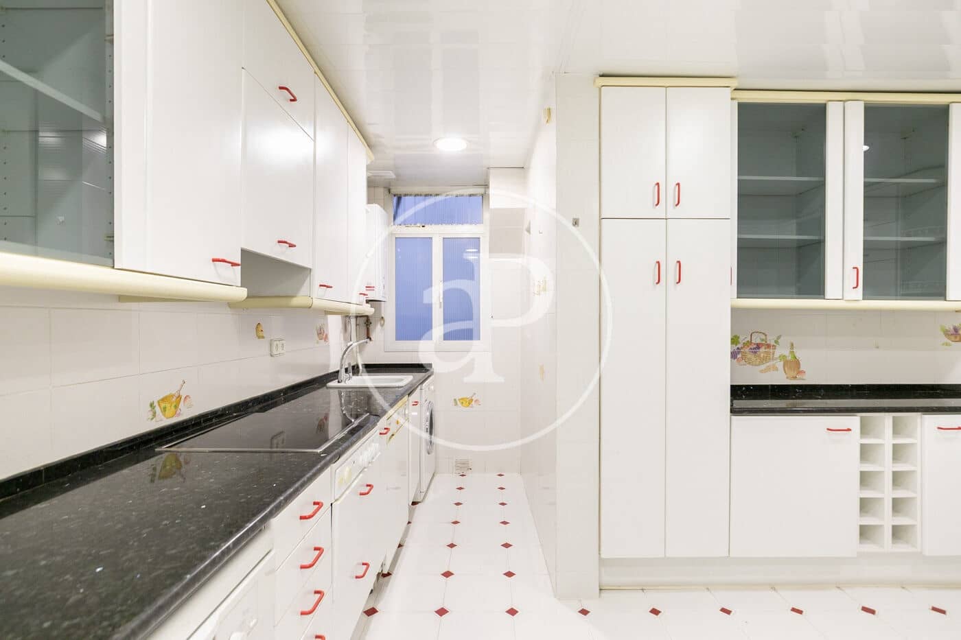 3 slaapkamer Appartement te koop in Barcelona stad - € 850.000 (Ref: 9431058)