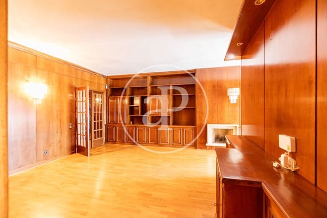 3 bedroom Apartment for sale in Sant Gervasi - Galvany, Barcelona city - € 850,000 (Ref: 9431058)