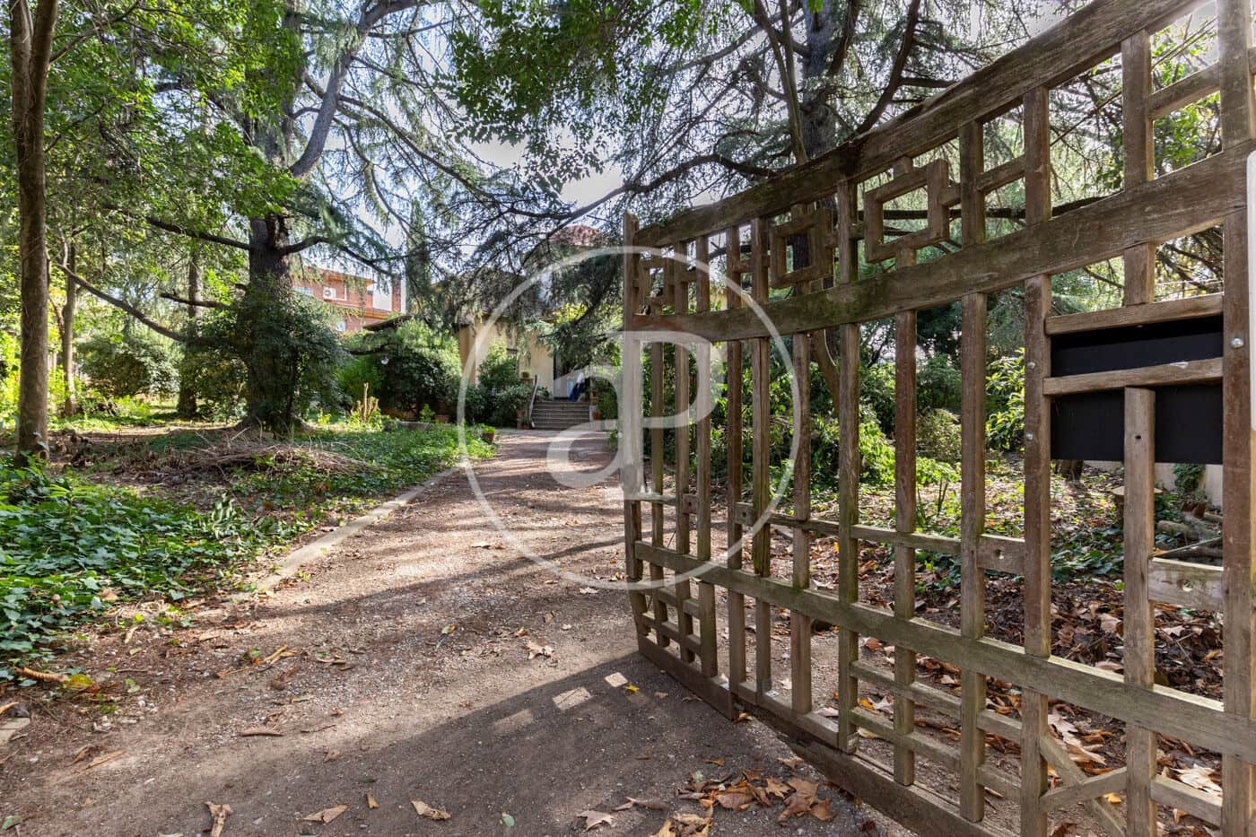 5 bedroom Villa for sale in Sant Cugat del Valles - € 3,500,000 (Ref: 9431060)