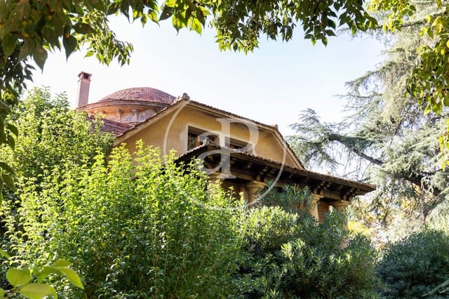 5 soveværelse Villa til salg i Sant Cugat del Vallès - € 3.500.000 (Ref: 9431060)