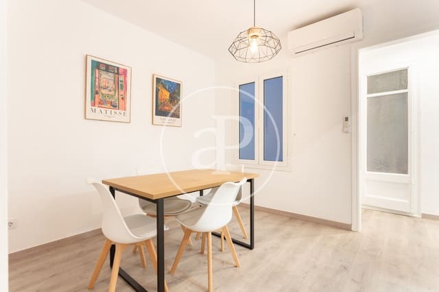 4 bedroom Apartment for rent in La Sagrada Família, Barcelona city - € 2,850 (Ref: 9431061)