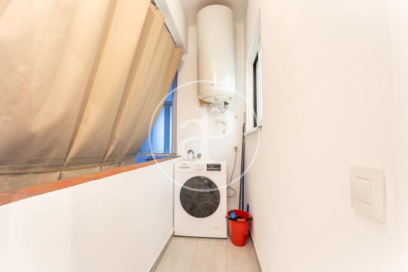 4 bedroom Apartment for rent in Barcelona city - € 2,850 (Ref: 9431061)