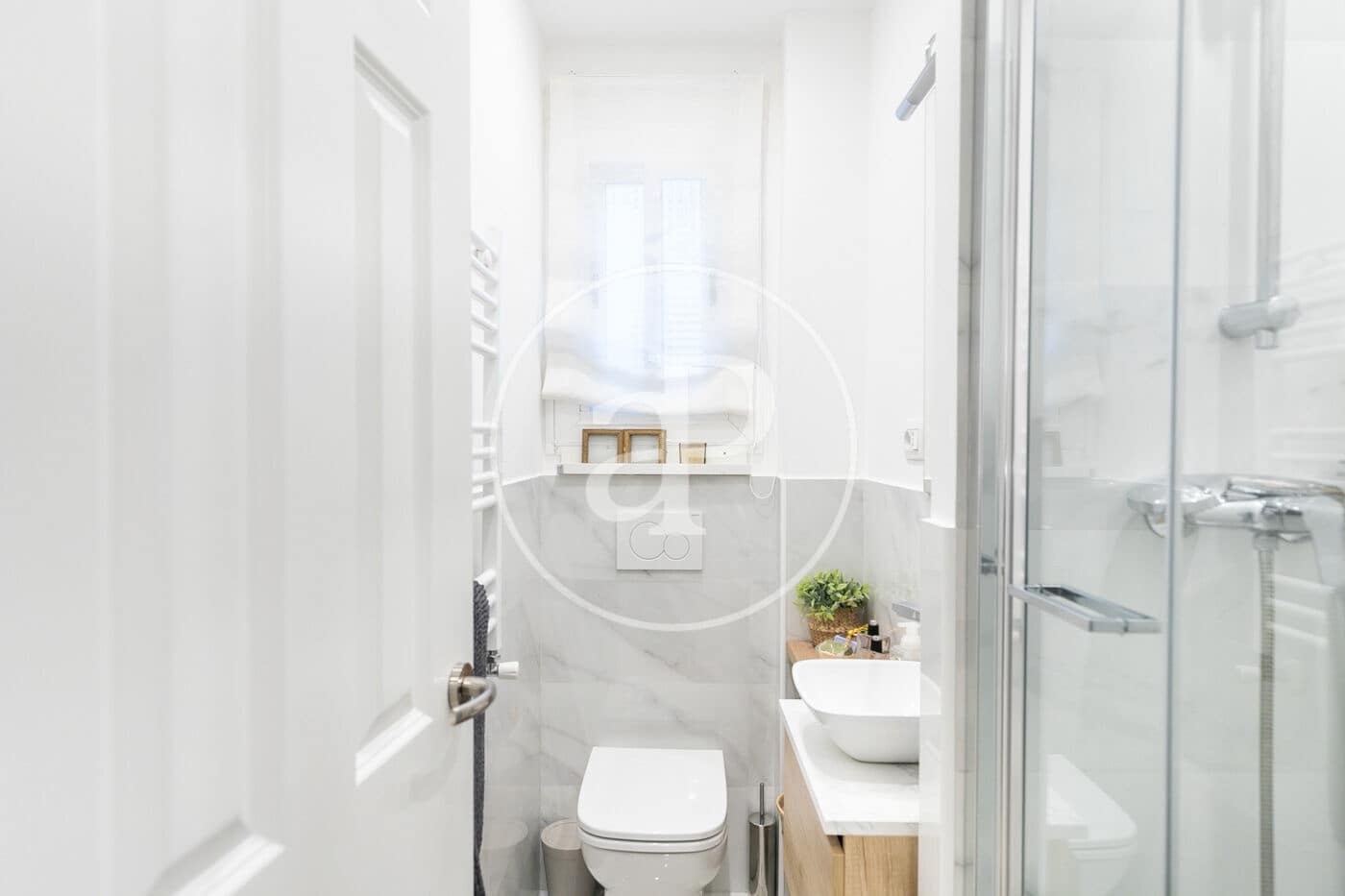 3 soverom Leilighet til leie i Barcelona by - € 2 600 (Ref: 9436202)