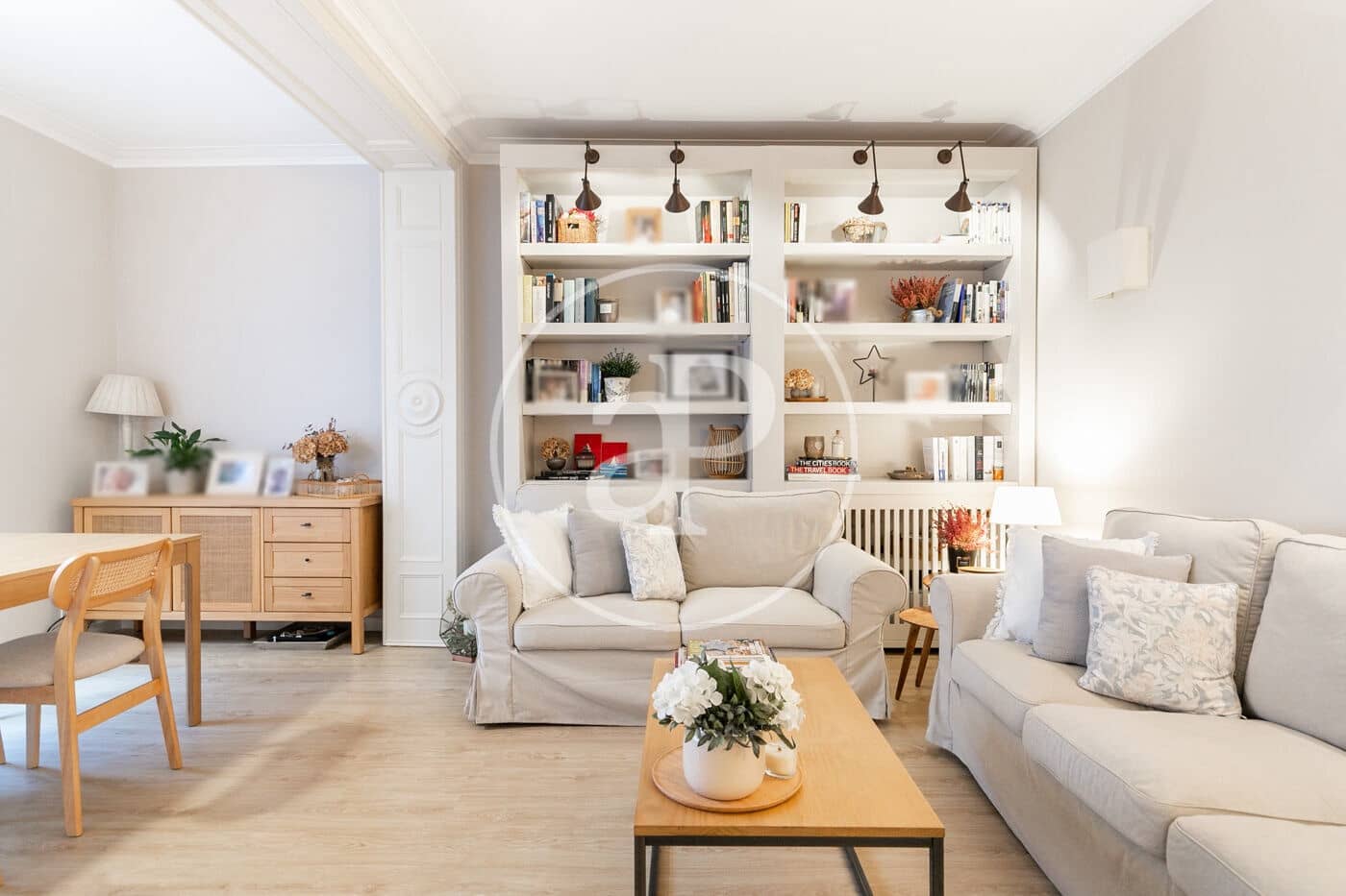 3 soverom Leilighet til leie i Barcelona by - € 2 600 (Ref: 9436202)