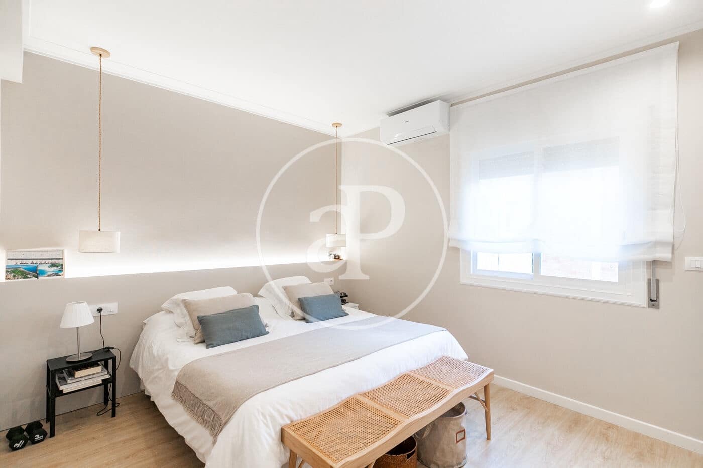 3 soverom Leilighet til leie i Barcelona by - € 2 600 (Ref: 9436202)