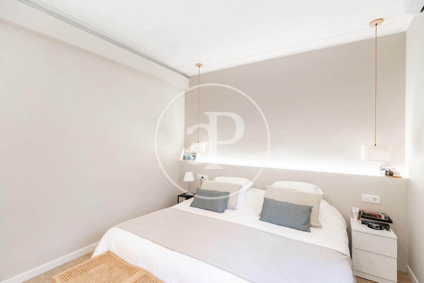 3 soverom Leilighet til leie i Barcelona by - € 2 600 (Ref: 9436202)