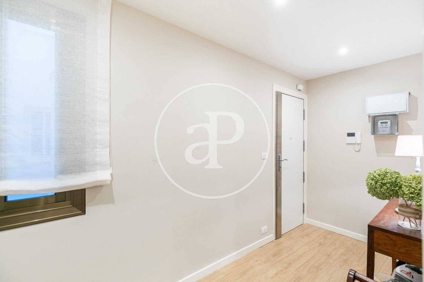 3 soverom Leilighet til leie i Barcelona by - € 2 600 (Ref: 9436202)