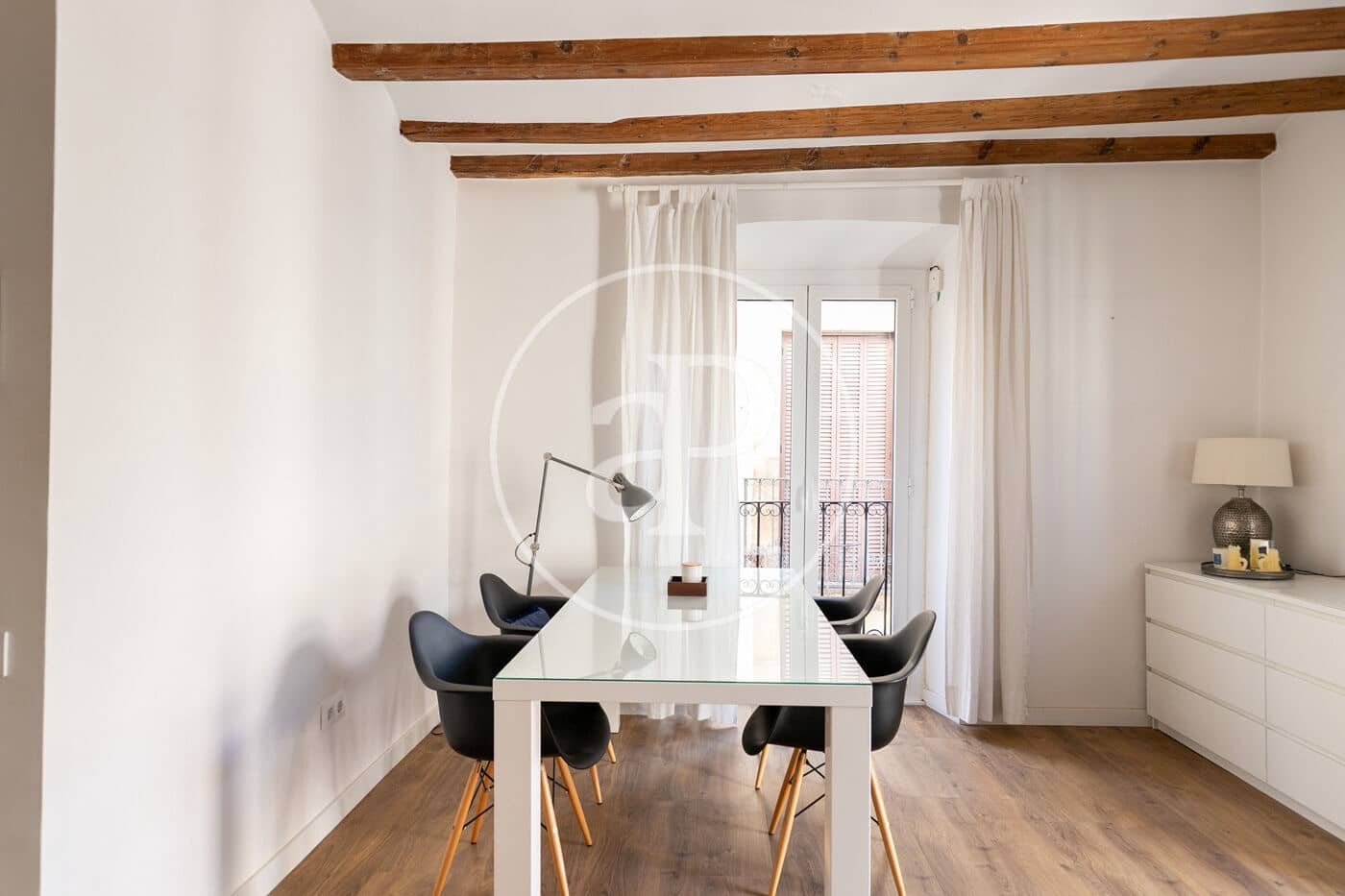 1 soverom Leilighet til leie i Barcelona by - € 1 900 (Ref: 9436204)