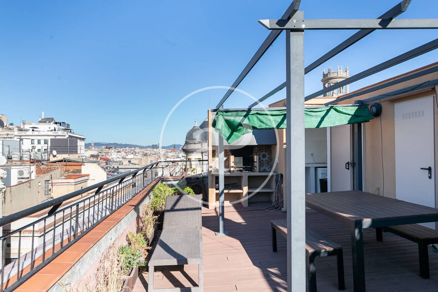 1 soverom Leilighet til leie i Barcelona by - € 1 900 (Ref: 9436204)