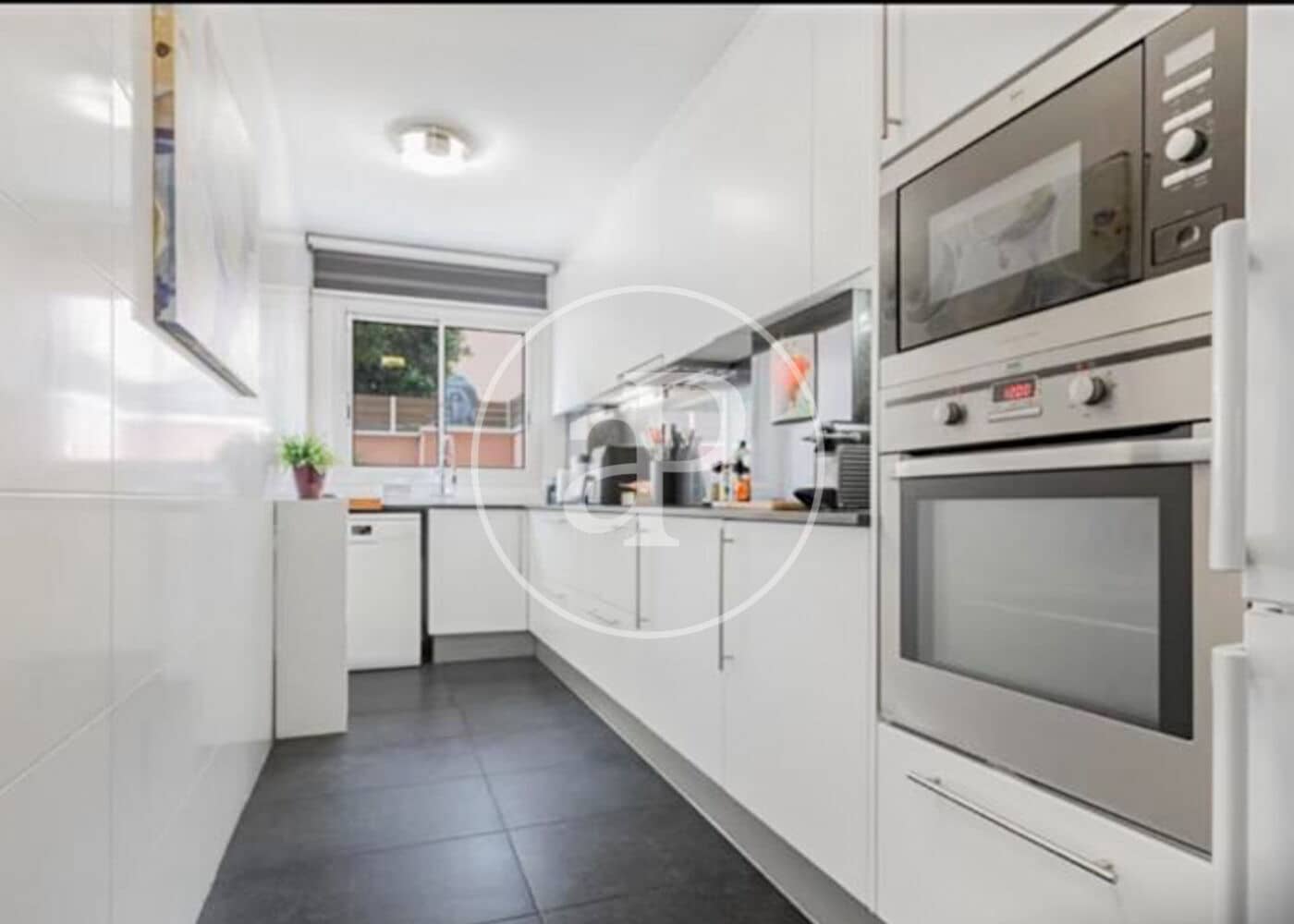 3 soveværelse Lejlighed til salg i Barcelona by med swimmingpool - € 615.000 (Ref: 9436205)