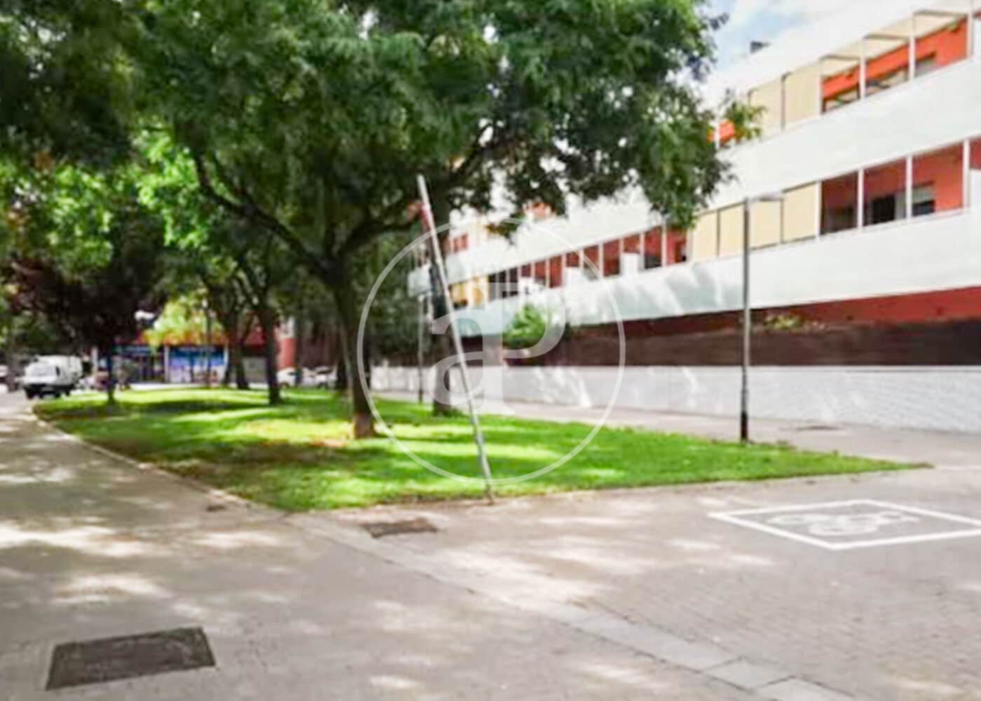 3 soveværelse Lejlighed til salg i Barcelona by med swimmingpool - € 615.000 (Ref: 9436205)