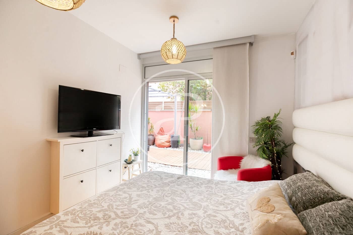 3 soveværelse Lejlighed til salg i Barcelona by med swimmingpool - € 620.000 (Ref: 9436205)