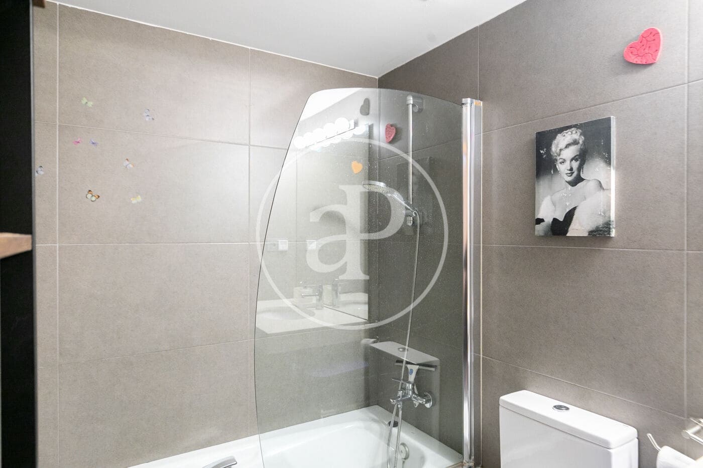 3 soveværelse Lejlighed til salg i Barcelona by med swimmingpool - € 620.000 (Ref: 9436205)