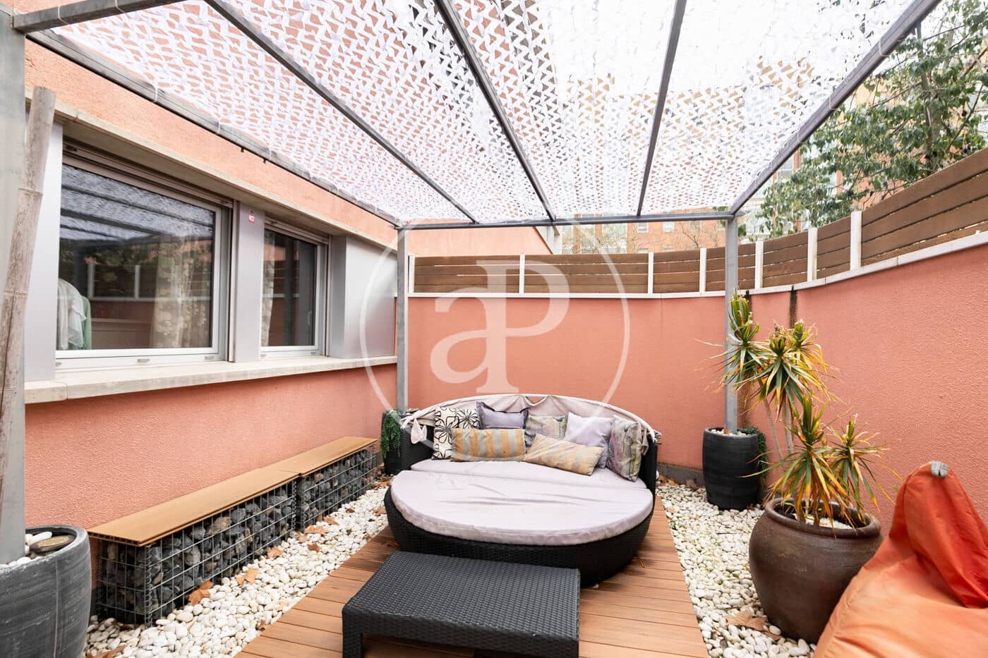 3 soveværelse Lejlighed til salg i Barcelona by med swimmingpool - € 620.000 (Ref: 9436205)