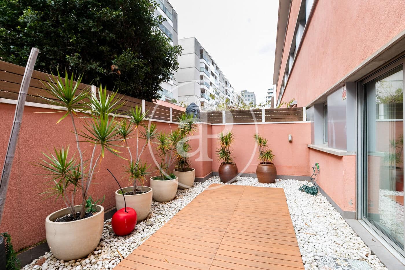 3 soveværelse Lejlighed til salg i Barcelona by med swimmingpool - € 620.000 (Ref: 9436205)