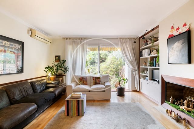 5 slaapkamer Villa te koop in Sant Just Desvern - € 925.000 (Ref: 9436206)