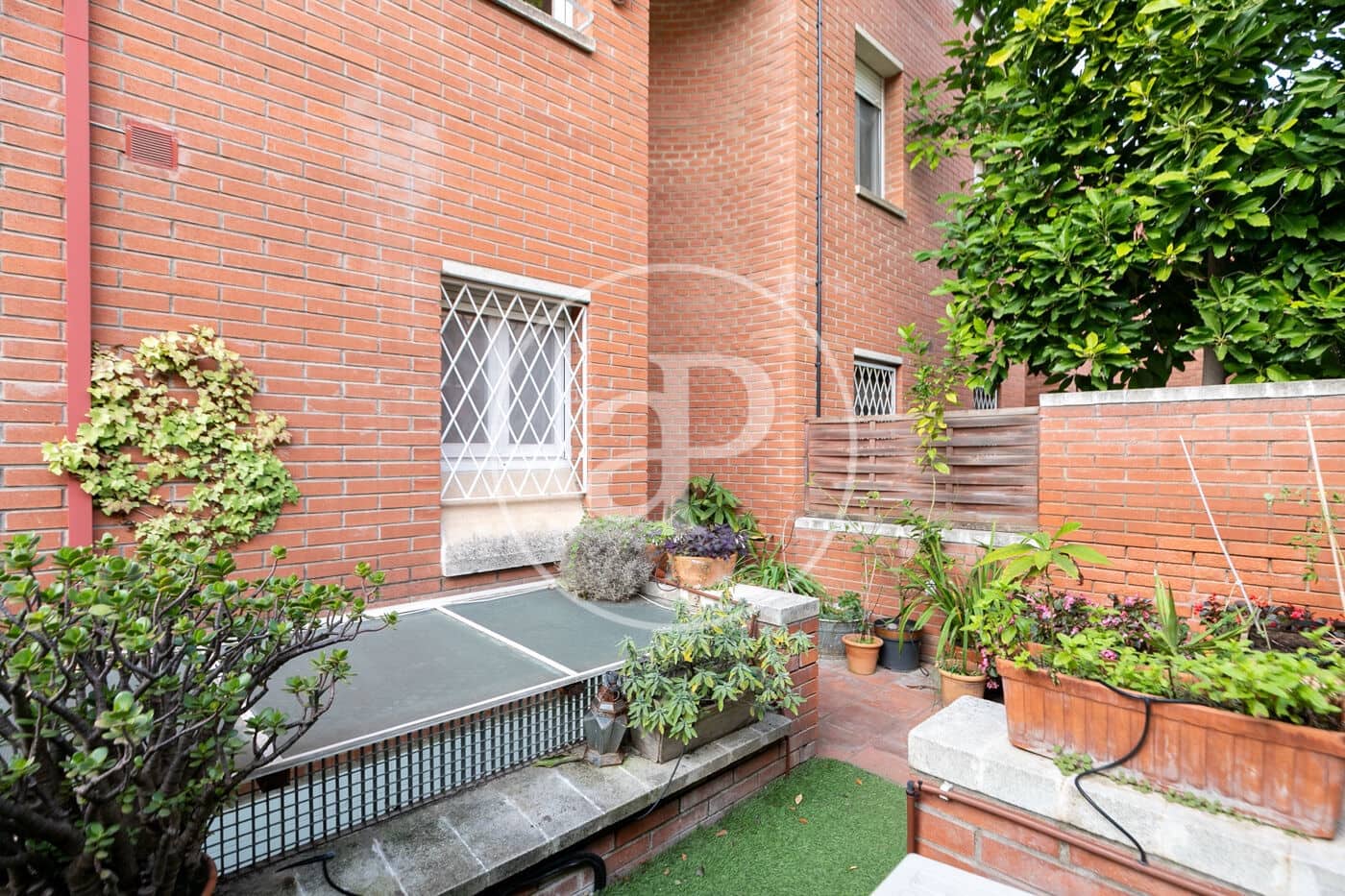 5 slaapkamer Villa te koop in Sant Just Desvern - € 925.000 (Ref: 9436206)