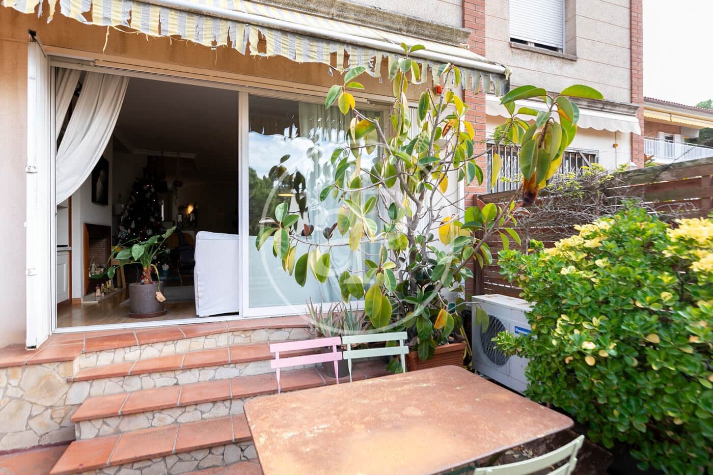 5 slaapkamer Villa te koop in Sant Just Desvern - € 925.000 (Ref: 9436206)