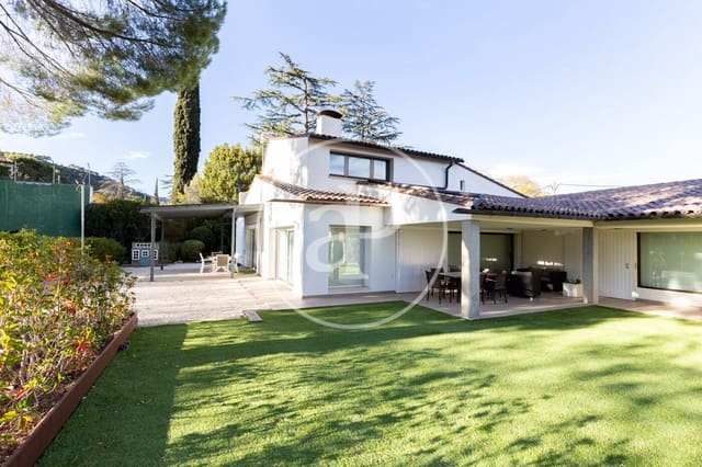 4 soverom Villa til salgs i Matadepera - € 1 150 000 (Ref: 9437793)