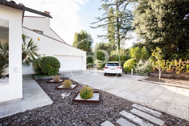 4 soverom Villa til salgs i Matadepera - € 1 150 000 (Ref: 9437793)