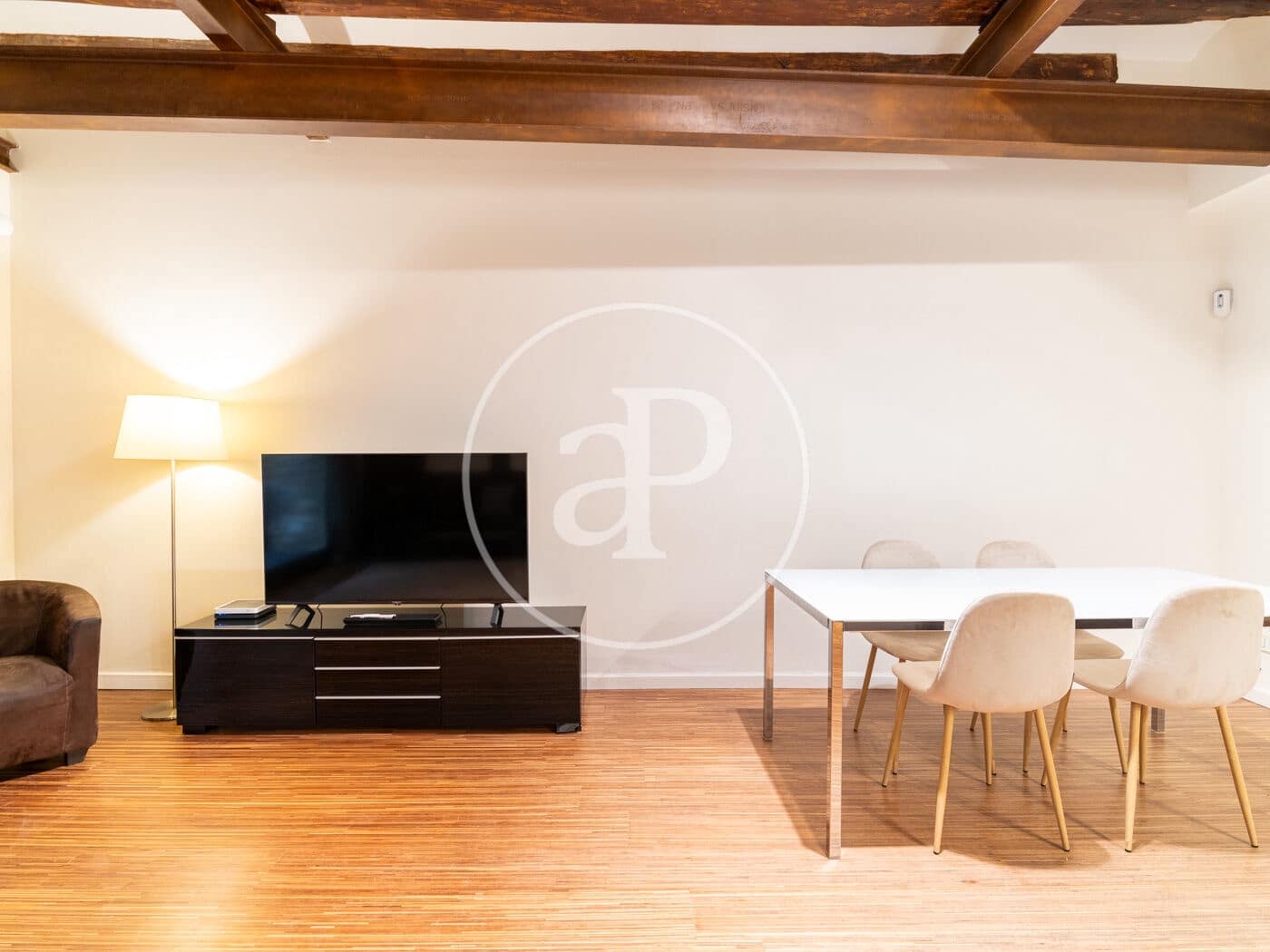 1 quarto Apartamento para venda em Barcelona cidade - 299 000 € (Ref: 9437796)